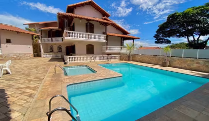 Casa à venda, 5 quartos, 3 suítes, 8 vagas, Santa Branca - Belo Horizonte/MG