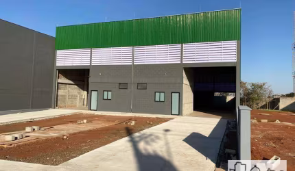 Barracão para alugar, 700 m² por R$ 15.000/mês - Loteamento Industrial Comercial São Caetano - Araraquara/SP