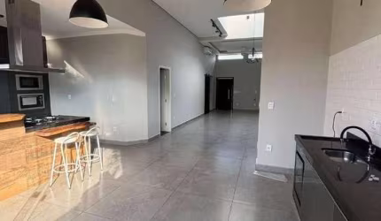 Casa com 3 dormitórios para alugar, 190 m² por R$ 4.365/mês - Condomínio Quinta do Salto - Araraquara/SP