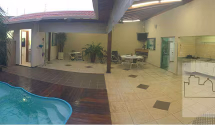 Casa com 2 dormitórios à venda, 191 m² por R$ 600.000,00 - Centro - Araraquara/SP