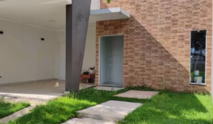 Casa a venda no condomínio Parque Alvorada