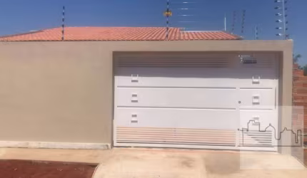 Casa a venda no Bairro Cidade Jardim.