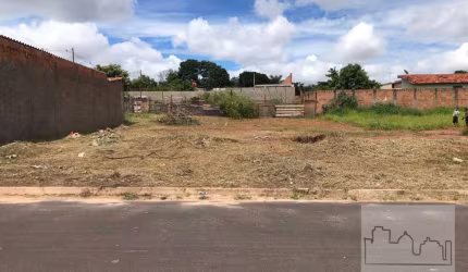 Terreno  a venda no Pq. das Hortências.