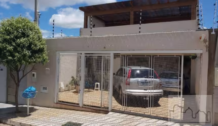 Casa a venda no Jardim Santa Júlia, Araraquara.
