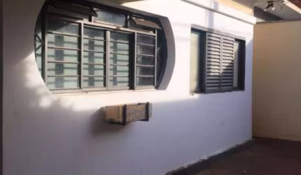 Casa a venda no bairro São José em Araraquara.
