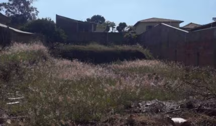 Terreno a venda no Parque Alvorada.