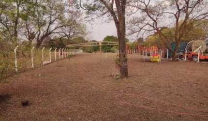 área de Lazer a venda na Chácara Flora.