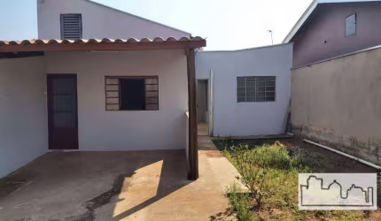 Casa a venda no PQ. Iguatemi em Araraquara.