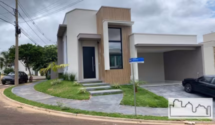 Casa a venda no Condomínio Village Damha II