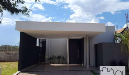 Casa a venda no Condomínio Atlanta