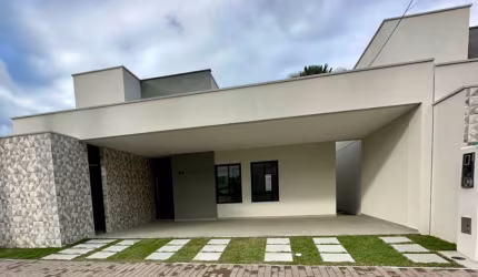 Casa á venda com 3 quartos no Trend Residence, Sim, Feira de Santana- Ba.