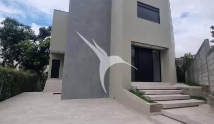 Casa em condomínio fechado com 4 quartos à venda na Rua Tangerina, Granja Viana, Cotia por R$ 2.500.000