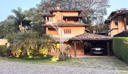 Casa em condomínio fechado com 4 quartos à venda no Centro, Carapicuíba  por R$ 1.480.000
