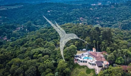 Casa comercial à venda na Avenida Nicodemos de Carvalho, Parque Dom Henrique, Cotia por R$ 25.000.000