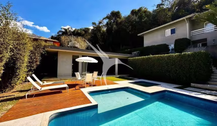 Casa em condomínio fechado com 4 quartos à venda na Estrada Fazendinha, Jardim Ana Estela, Carapicuíba por R$ 2.760.000