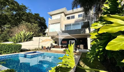 Casa em condomínio fechado com 4 quartos à venda na Estrada Fazendinha, Pousada dos Bandeirantes, Carapicuíba por R$ 3.960.000