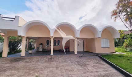 Casa com 4 quartos à venda no Granja Viana, Cotia  por R$ 2.500.000