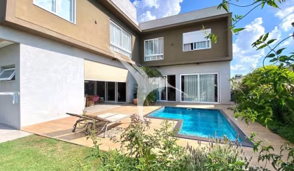 Casa em condomínio fechado com 4 quartos à venda na Avenida das Caúnas, Granja Viana, Carapicuíba por R$ 4.350.000