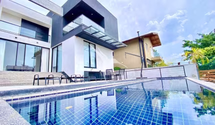 Casa em condomínio fechado com 4 quartos à venda na Avenida das Caúnas, Granja Viana, Carapicuíba por R$ 3.998.000