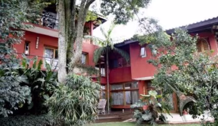Casa em condomínio fechado com 3 quartos à venda na Avenida São Camilo, Granja Viana, Cotia por R$ 5.000.000