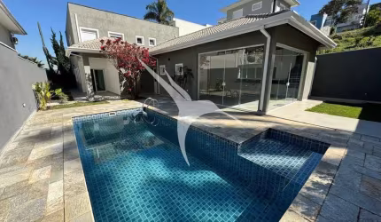 Casa em condomínio fechado com 4 quartos à venda na Estrada Fazendinha, Pousada dos Bandeirantes, Carapicuíba por R$ 2.990.000
