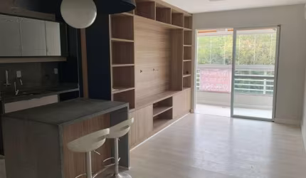 Apartamento de 2 Dormitórios com Suíte e sacada
