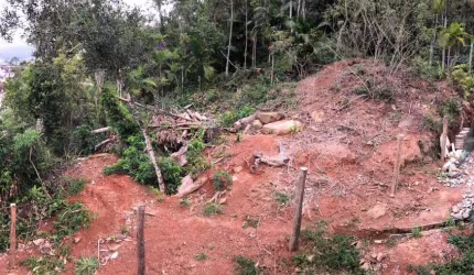 Terreno em condominio de casas 262m² TRINDADE