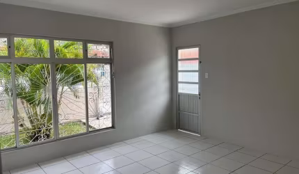 CASA 3 DORMITÓRIOS SACO DOS LIMÕES