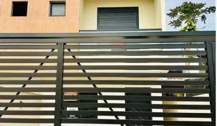 Casa nova com 3 dormitórios