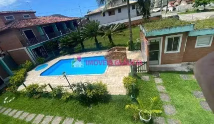 Casa em condomínio com 3 quartos a venda na Martin de Sá, em Caraguatatuba-SP