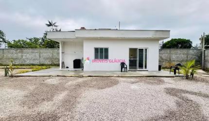 Terreno Comercial com 650m² em frente a pista no Capricórnio II com casa de 2 dormitórios em Caraguatatuba/SP à venda Comercial ou Residencial