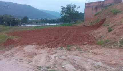 Terreno com 362m2   Forquilhas em São José