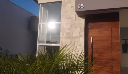 Bela casa - Suíte + 2 Dorm. - Verde Vale