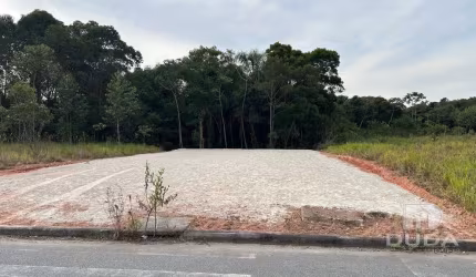 Sobrado no SErtão do Maruim com 2 suites e sacada