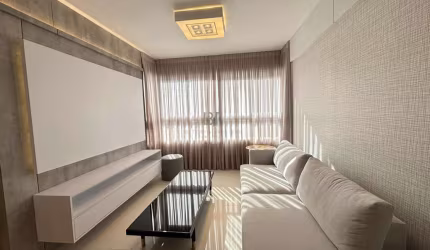 APARTAMENTO DECORADO COM 03 DORMITÓRIOS SENDO 01 SU´KITE NO BAIRRO PANAZZOLO EM