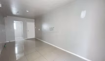 APARTAMENTO SEMIMOBILIADO 02 DORMITÓRIOS  NO BAIRRO VILA VERDE