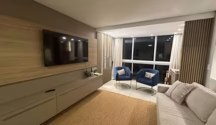 APARTAMENTO SEMIMOBILIADO COM 3 DORMITÓRIOS SENDO 1 SUÍTE E 2 VAGAS NO BAIRRO VI