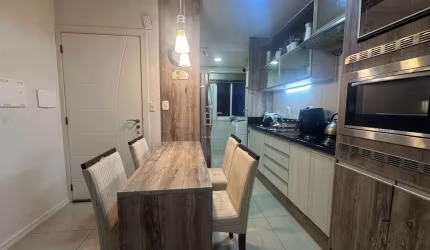 APARTAMENTO SEMIMOBILIADO COM 2 DORMITÓRIOS NO BAIRRO BELA VISTA
