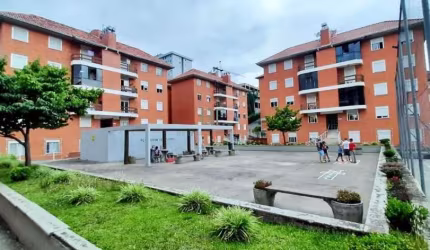 APARTAMENTO SEMIMOBILIADO COM 2 DORMITÓRIOS E 1 VAGA NO BAIRRO INTERLAGOS
