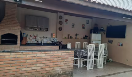 Sobrado para Venda em São Bernardo do Campo, Santa Terezinha, 3 dormitórios, 1 suíte, 4 banheiros, 6 vagas