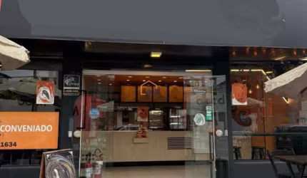 Ponto comercial à venda na Rua Augusto Stresser, 1620, Juvevê, Curitiba por R$ 249.000