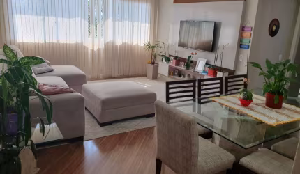 VENDE-SE APTO DE 3 QUARTOS( SUITE COM CLOSET) - AGUA VERDE - R$ 590 MIL