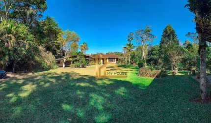 Casa linear com terreno plano de 3.360 m²  - À 25 minutos do centro de Teresópolis