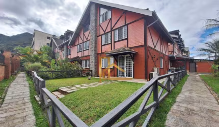 Casa com 4 suítes + escritrio à venda, por R$ 900.000 - Alto - Teresópolis/RJ
