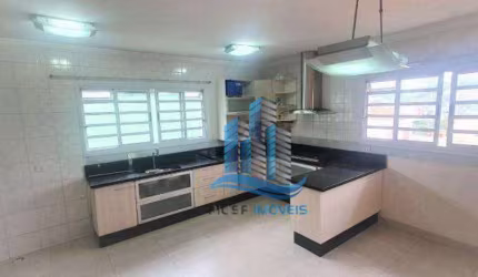 Sobrado com 4 dormitórios, 360 m² - venda por R$ 1.350.000,00 ou aluguel por R$ 7.531,67/mês - Vila Bastos - Santo André/SP