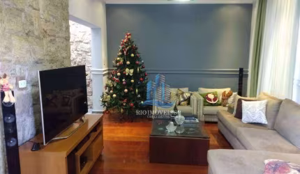 Sobrado com 3 dormitórios à venda, 280 m² por R$ 1.484.000,00 - Santa Maria - São Caetano do Sul/SP