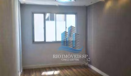 Apartamento com 3 dormitórios à venda, 63 m² por R$ 325.000 - Vila Palmares - Santo André/SP