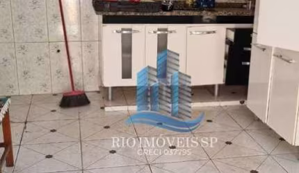 Casa com 2 dormitórios à venda, 320 m² por R$ 750.000,00 - Osvaldo Cruz - São Caetano do Sul/SP