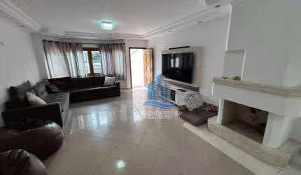 Sobrado com 3 dormitórios à venda, 340 m² por R$ 1.700.000,00 - Santa Maria - São Caetano do Sul/SP