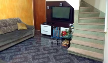 Sobrado com 2 dormitórios à venda, 107 m² por R$ 650.000,00 - Nova Gerti - São Caetano do Sul/SP